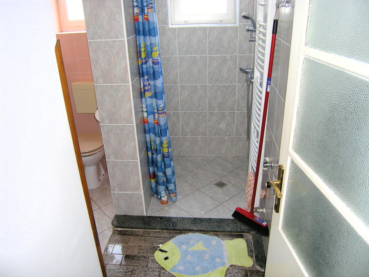 Apartmani Iskra Krk Town Exteriér fotografie